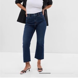 BNWT Gap high ride kick fit jeans